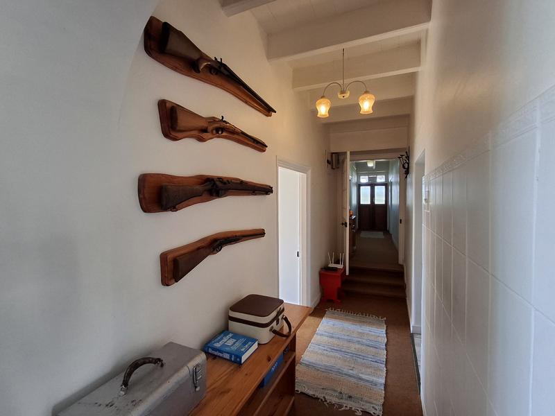 5 Bedroom Property for Sale in Stompneus Bay Western Cape